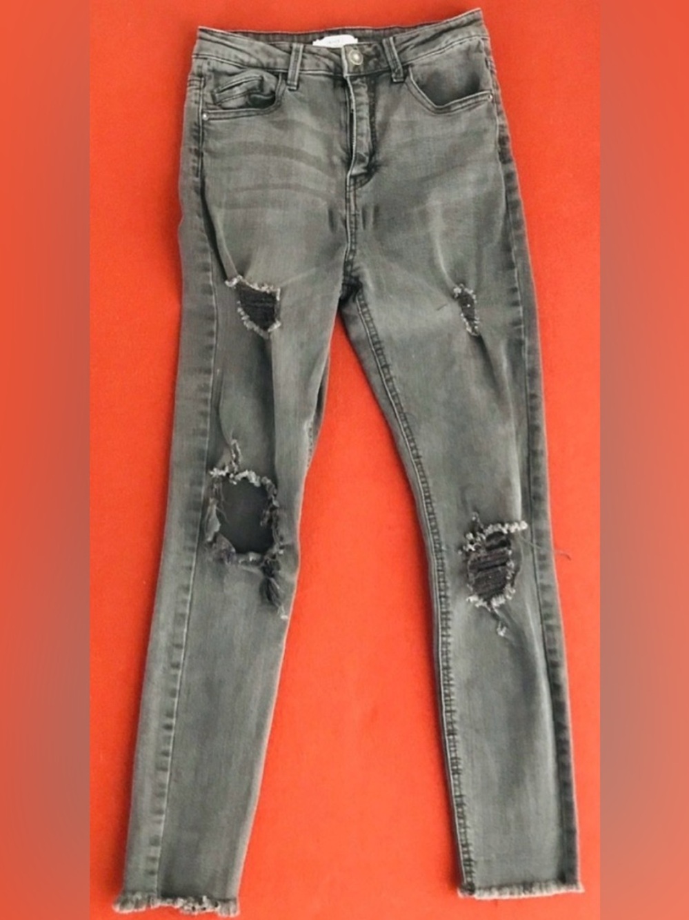 FOREVER 21 Black DECONSTRUCTED Denim Frayed SKINNY High Waist JEANS Size 25